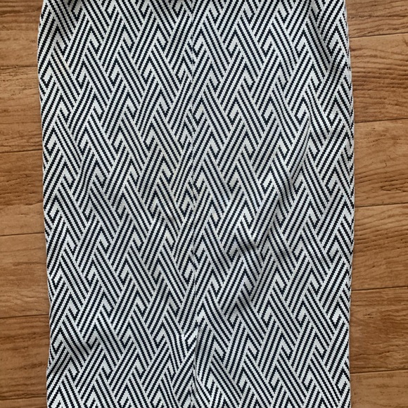 Skirt Zara Large knee-length - Picture 2 of 2